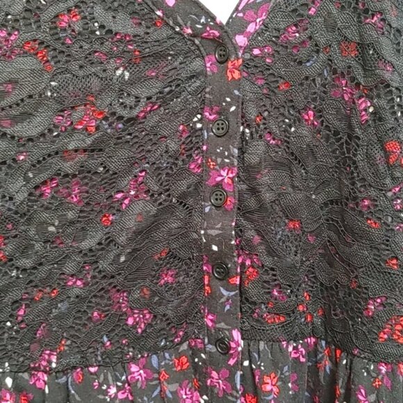 TORRID plus size 2 Super soft knit babydoll peasant lace top blouse black - Picture 6 of 9
